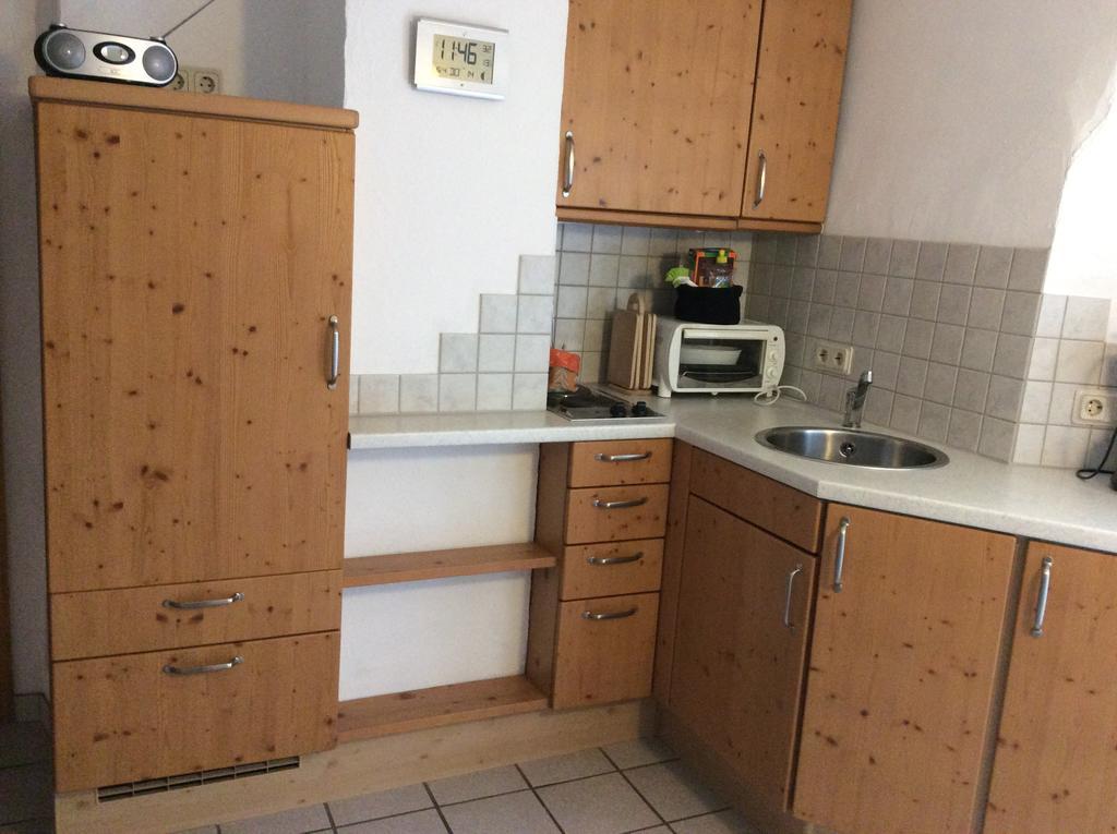 Winzerhaeuschen, Weingut Th. Mueller Apartment ไรล์ ภายนอก รูปภาพ